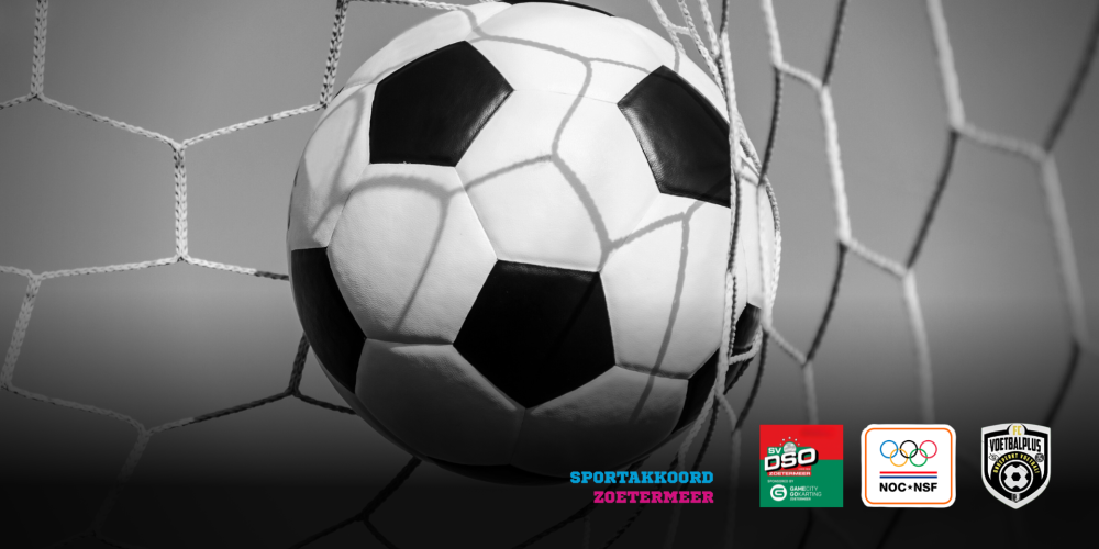voetbal met logo's