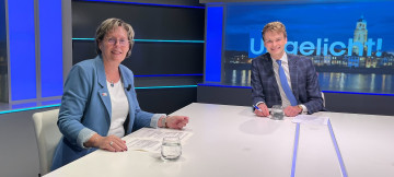 Kerstin Erkens in de studio van Zender Family7